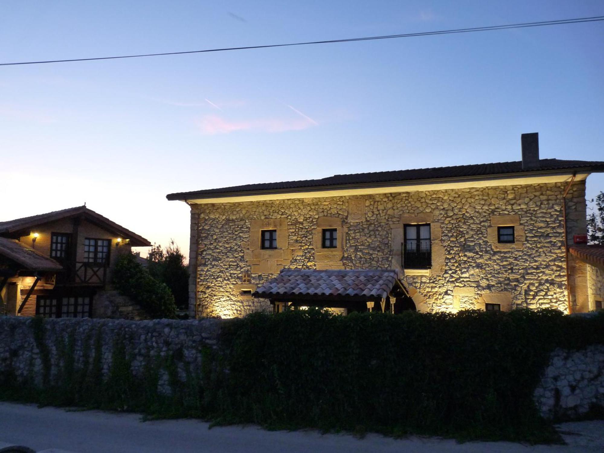 Posada El Pozo Castanedo  Екстер'єр фото